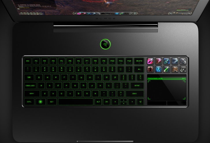  Razer va debloca pre-comenzile pentru laptopul gaming Blade in cateva zile