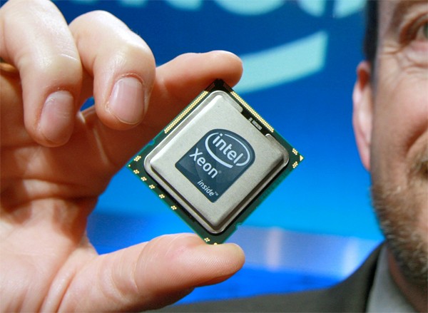  Intel pregateste 40 de procesoare Xenon in prima jumatate a anului 2012